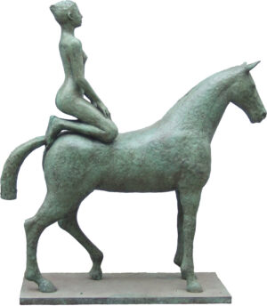 Lady kneeling on horse